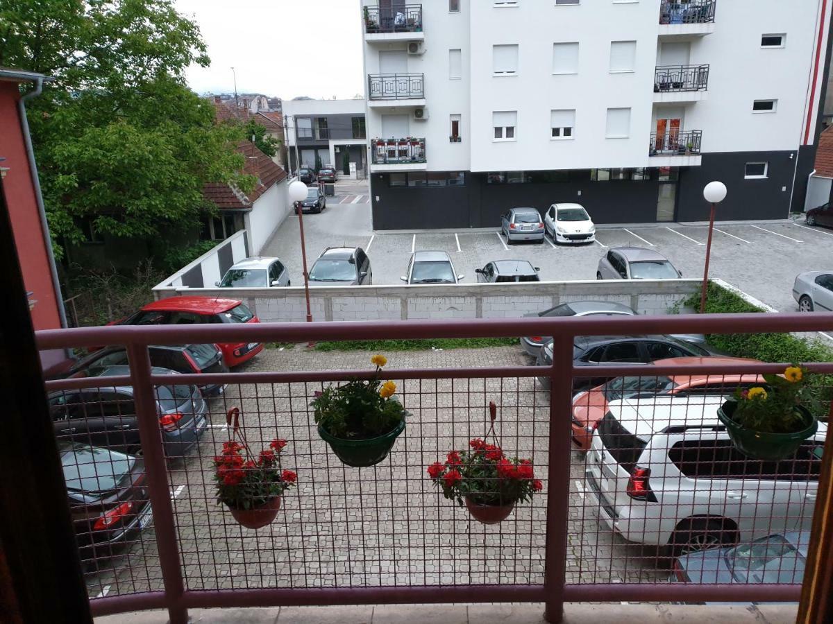 Lux Apartman Cacak Čačak Exterior foto
